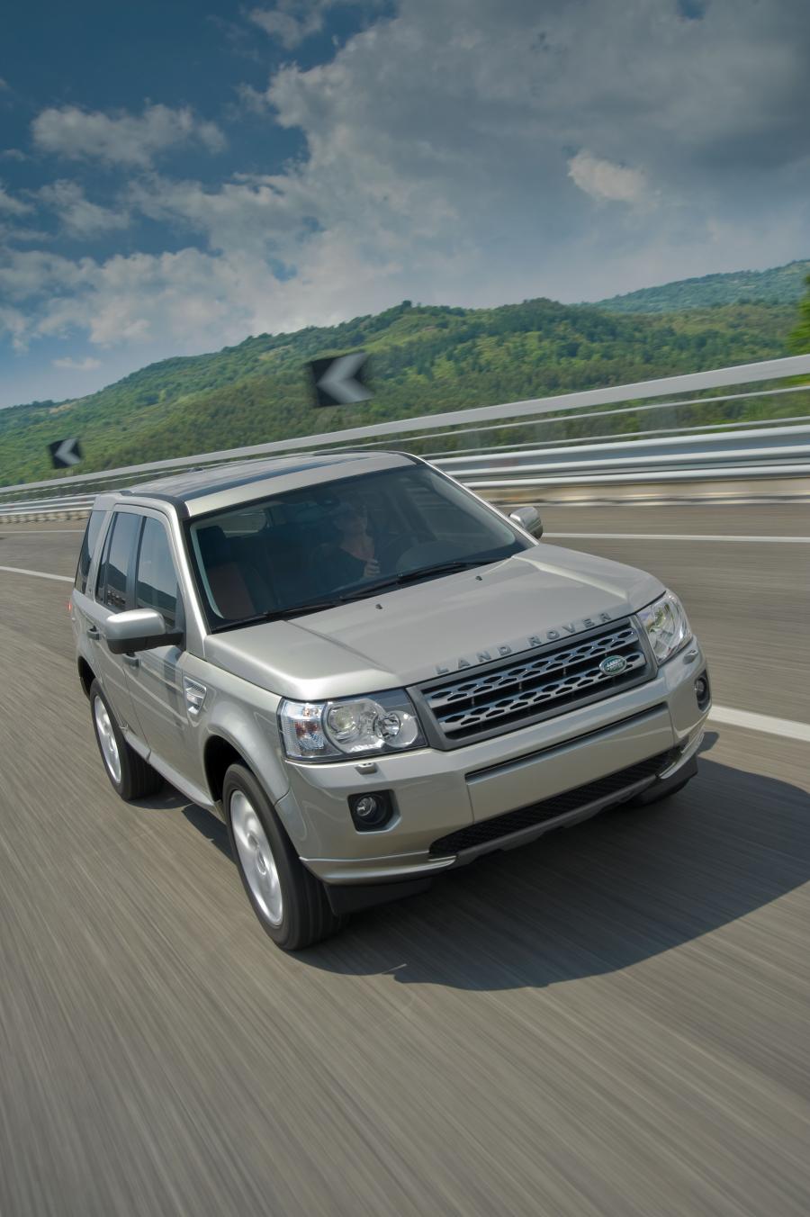  Land Rover Freelander 2 HSE SD4 2011 года  (фото 16 из 17)